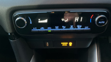 Toyota Yaris 1.5 Hybrid Design 5dr CVT Hybrid Hatchback